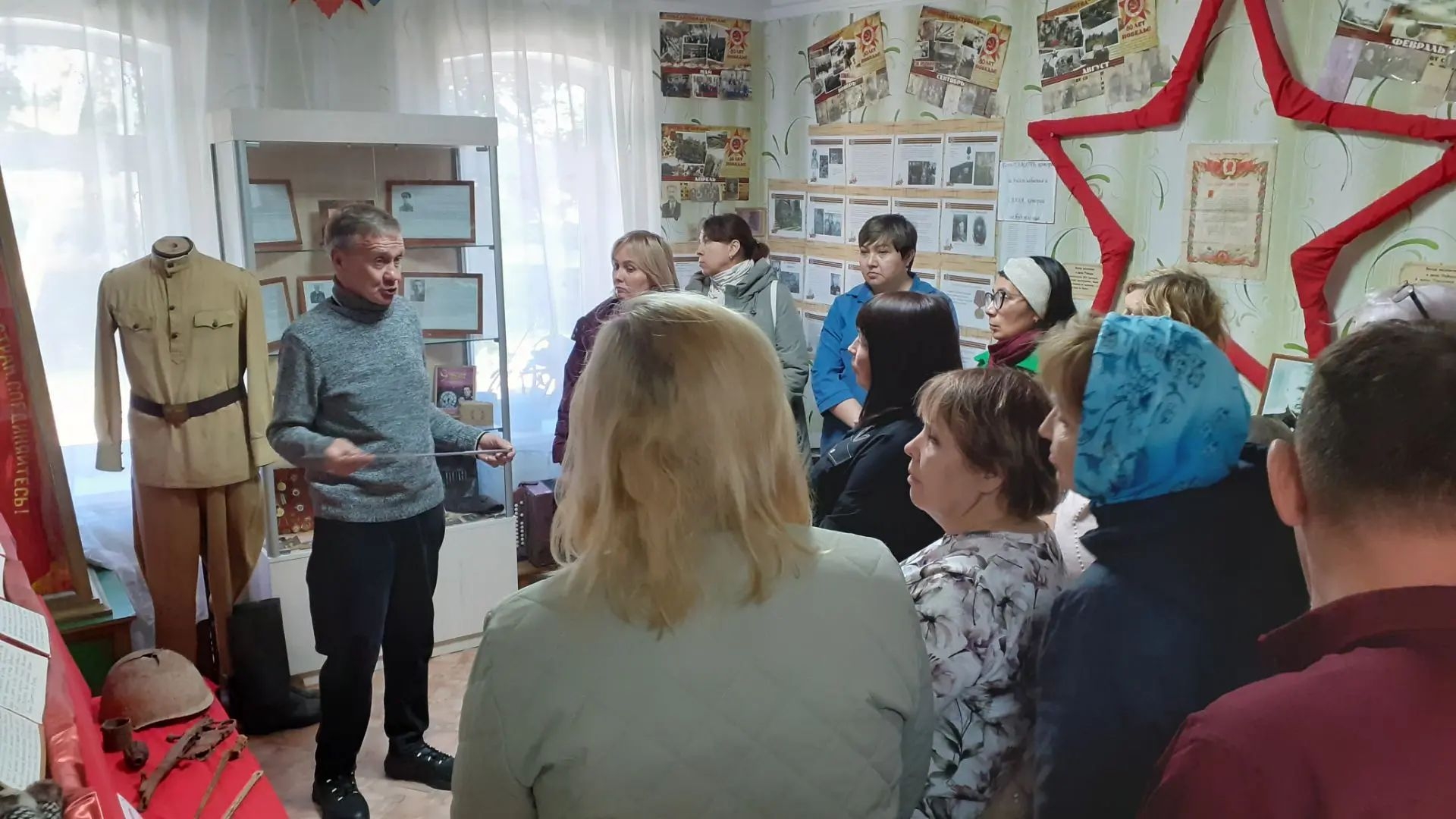 Учителя из Большого Сундыря в Васильсурском краеведческом музее